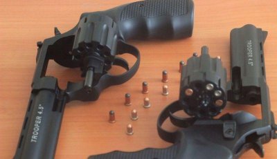 Револьвер флобера Trooper 4,5" черный/пластик