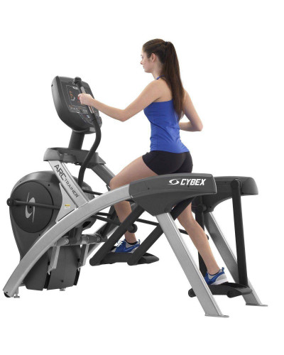Кардио кросс-станция Arc Trainer Cybex 625АТ