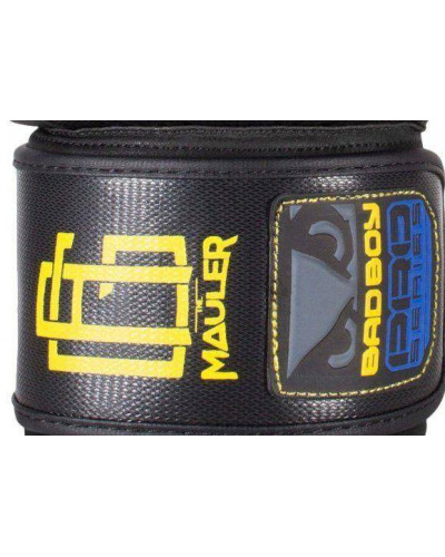 Боксерские перчатки Bad Boy Series 3.0 Mauler