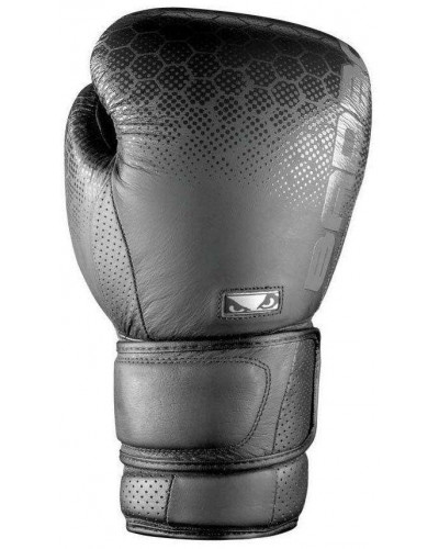 Боксерские перчатки Bad Boy Legacy 2.0 Black