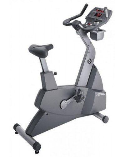Вертикальный велотренажер Life Fitness 93Ci