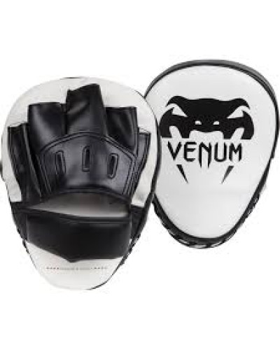 Лапы боксерские Venum Light Focus Mitts