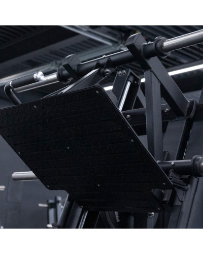 Похилий жим ногами під кутом 70 градусів із плитами Primal Performance Series Похилий жим ногами під кутом 70 градусів із плитами Primal Performance Series