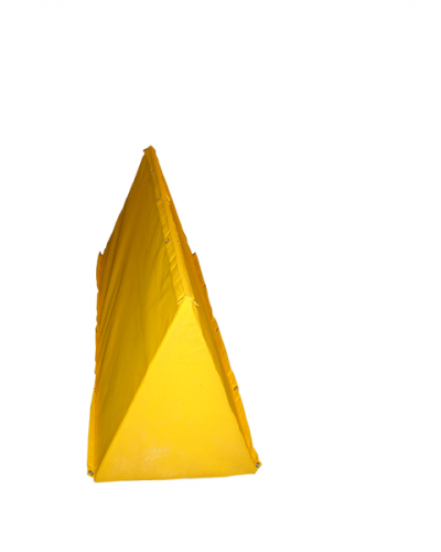 Захисний блок майданчика піна ПВХ трикутний 200×50×75 см S07518