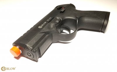 Стартовый пистолет BLOW TR-14D (черный) + магазин