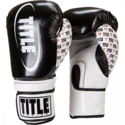 Боксерские перчатки Title Boxing Infused Foam Enforce Training Glovees (черно-белые)