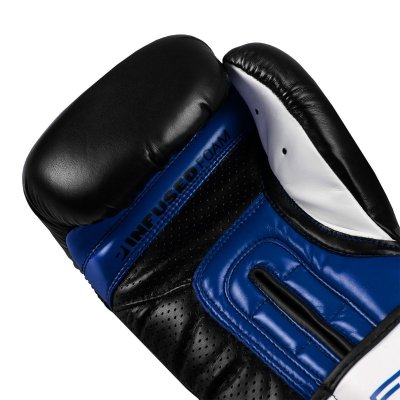 Боксерские перчатки Title Fusion Tech Trainning Gloves черно-синие