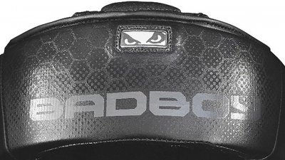 Боксерский шлем Bad boy pro legacy 2.0 black