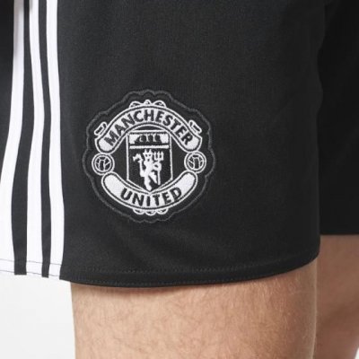 Шорты футбольные Adidas Manchester United